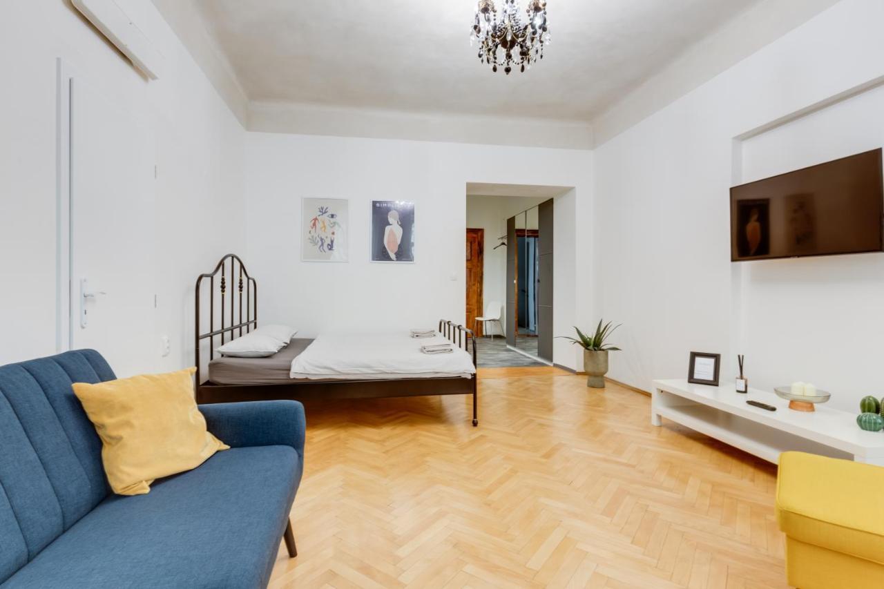 Lovely Apartments Heart Of Prague Luaran gambar