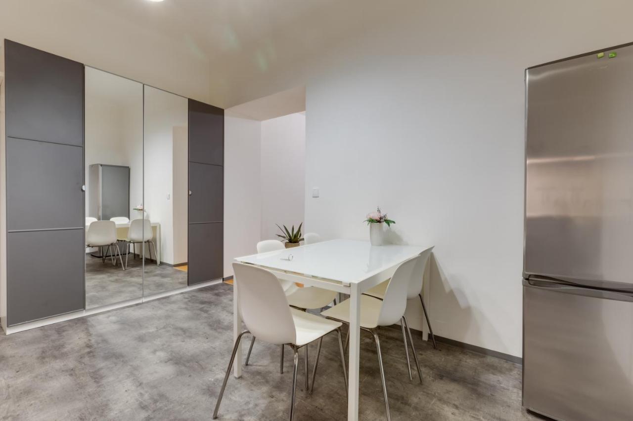 Lovely Apartments Heart Of Prague Luaran gambar